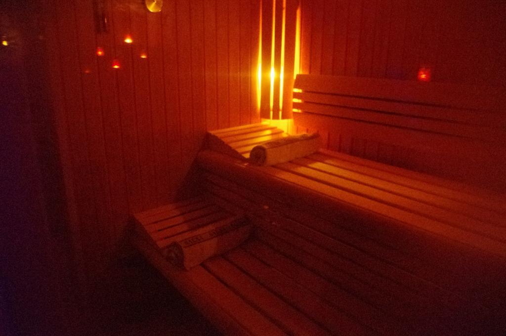 Le Domaine De Saint-Thomin Bed & Breakfast Nostang Dış mekan fotoğraf