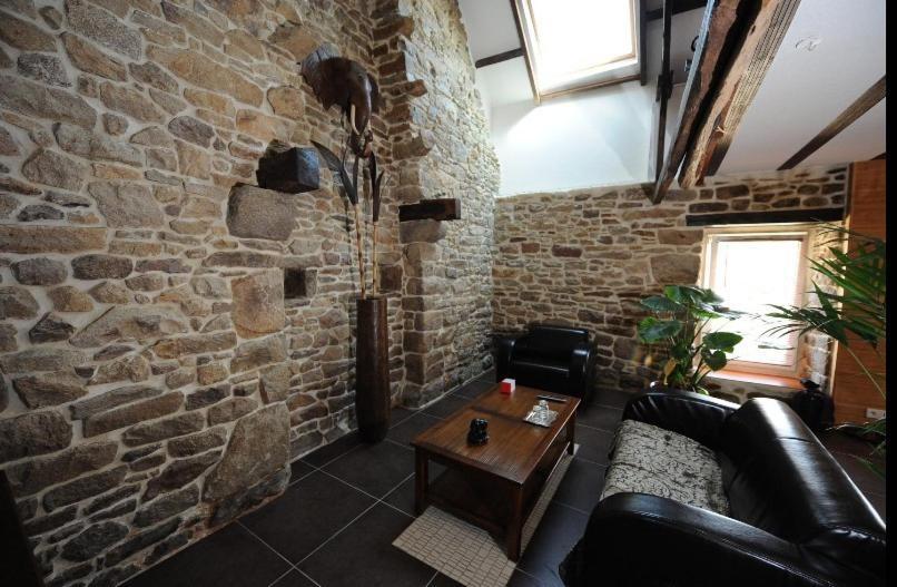 Le Domaine De Saint-Thomin Bed & Breakfast Nostang Oda fotoğraf