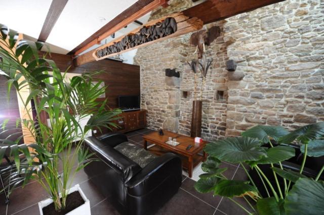 Le Domaine De Saint-Thomin Bed & Breakfast Nostang Dış mekan fotoğraf